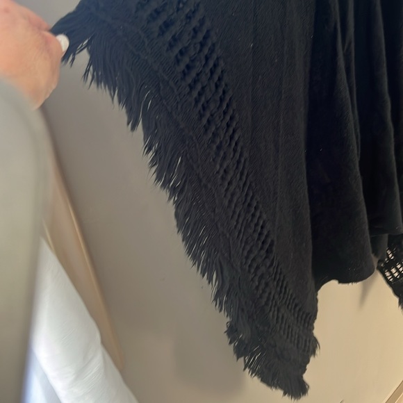 Black Sweater Poncho - Picture 6 of 6